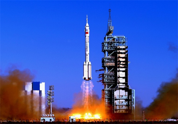 1958年，祁連山牌水泥用于澆筑 酒泉衛(wèi)星發(fā)射基地發(fā)射塔架-圖片來源網(wǎng)絡(luò).jpg